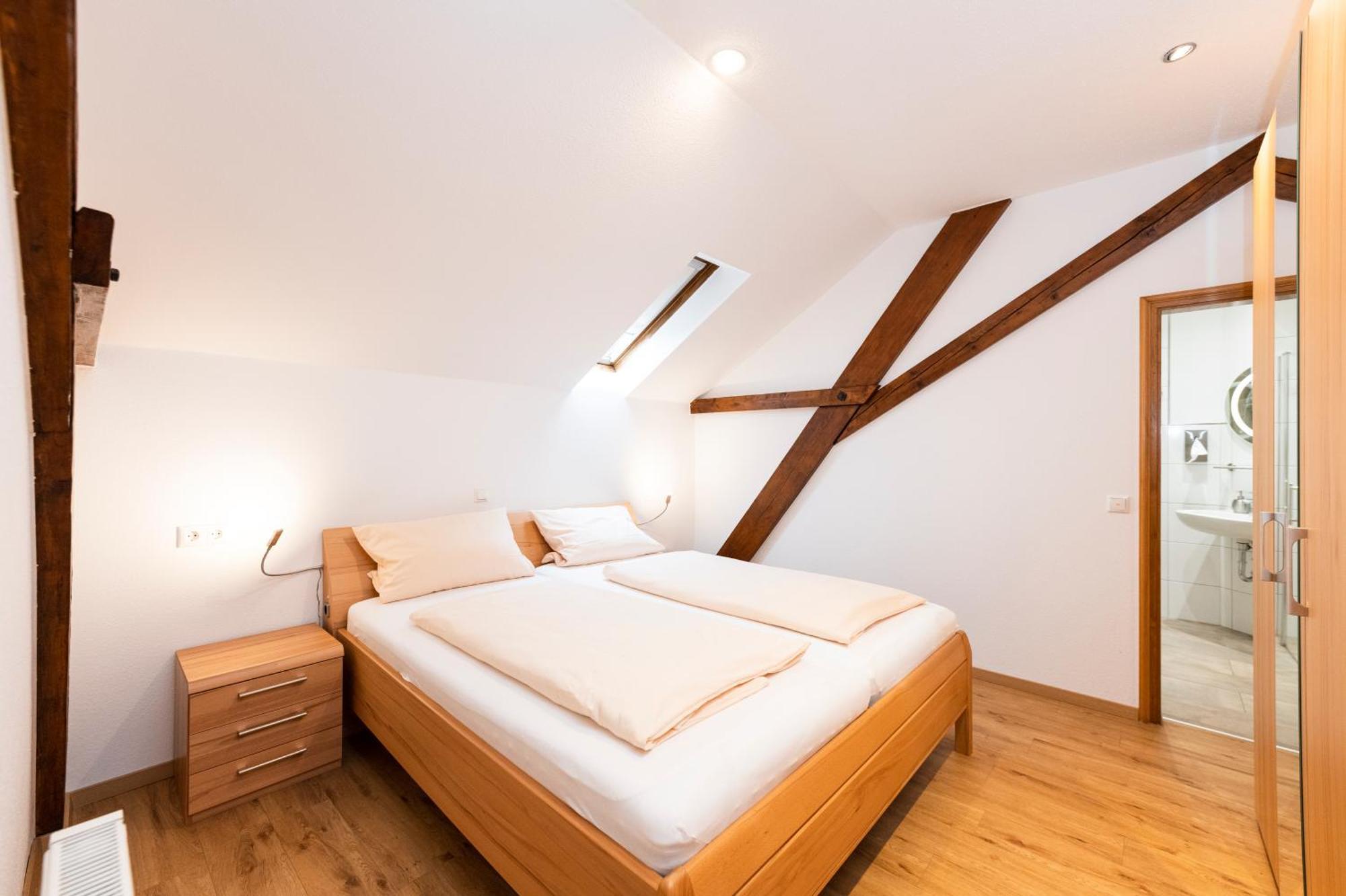 Weingut Und Gastehof Borst Hotell Nordheim am Main Exteriör bild
